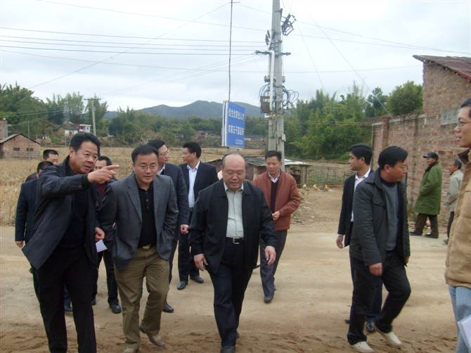 广州 人口计生局_广州市人口计生局来芙蓉区考察流动人口管理工作