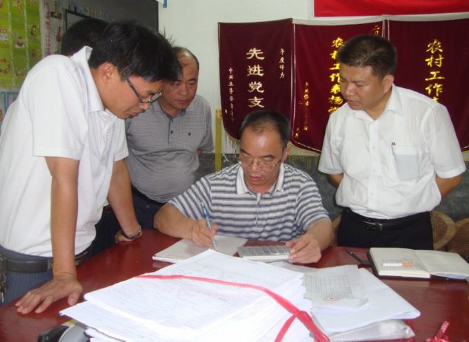 督查乡镇人口清查工作_县人普办对各单位 各乡镇开展人口普查清查摸底工作进(3)