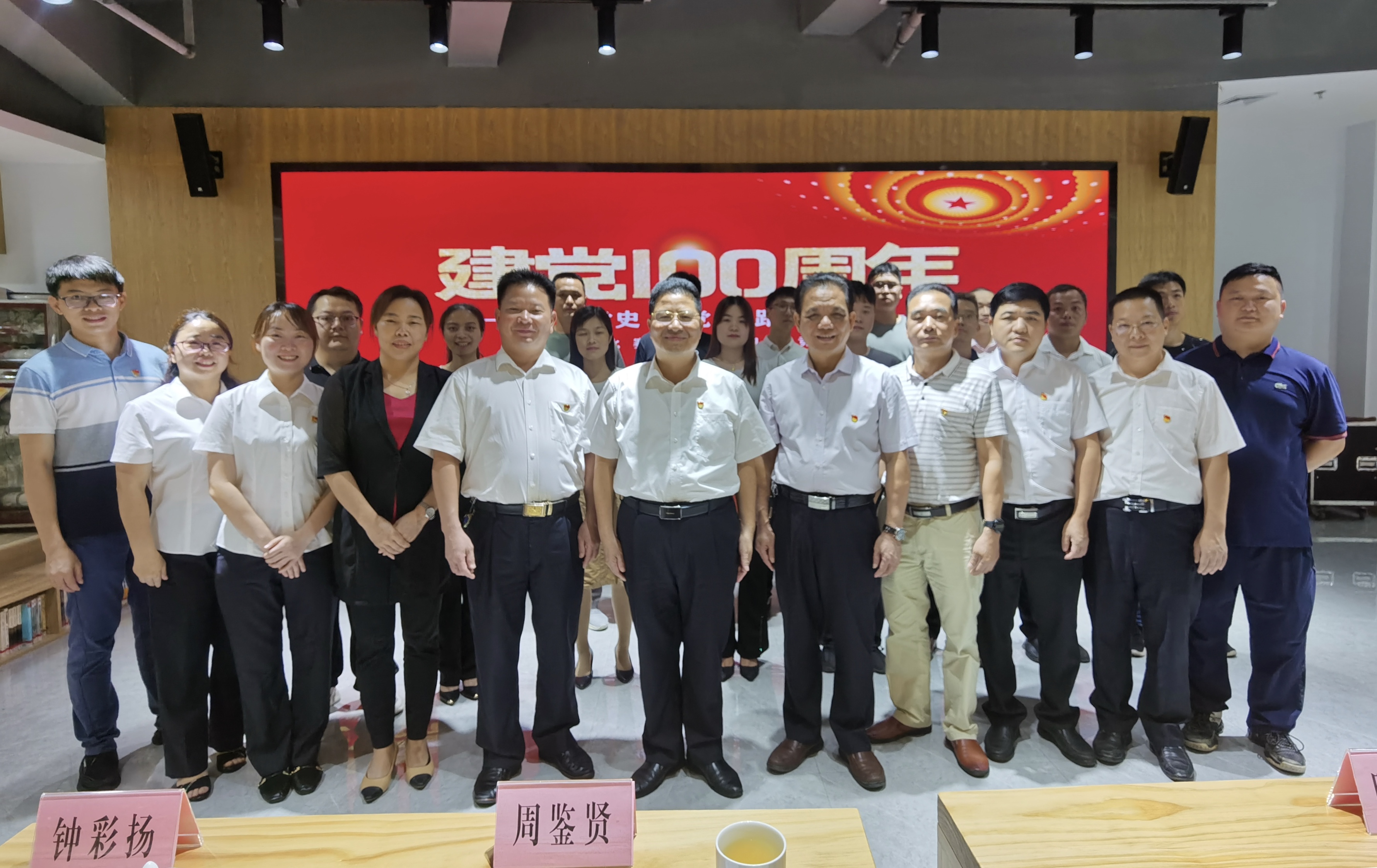 132ffa15262acddea030b16108c9f09.jpg