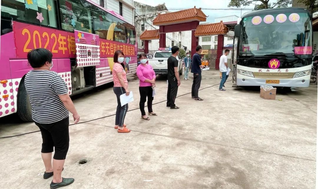 103.jpg