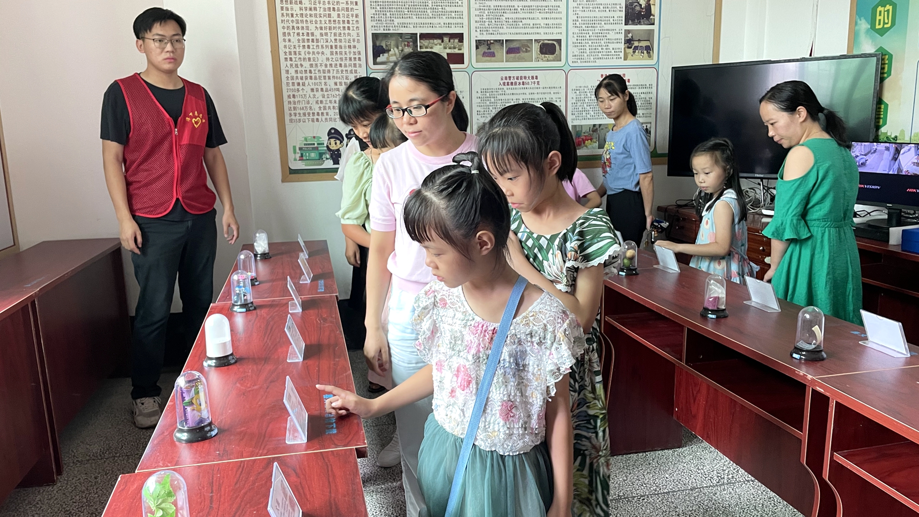微信图片_20220803113311_副本.jpg