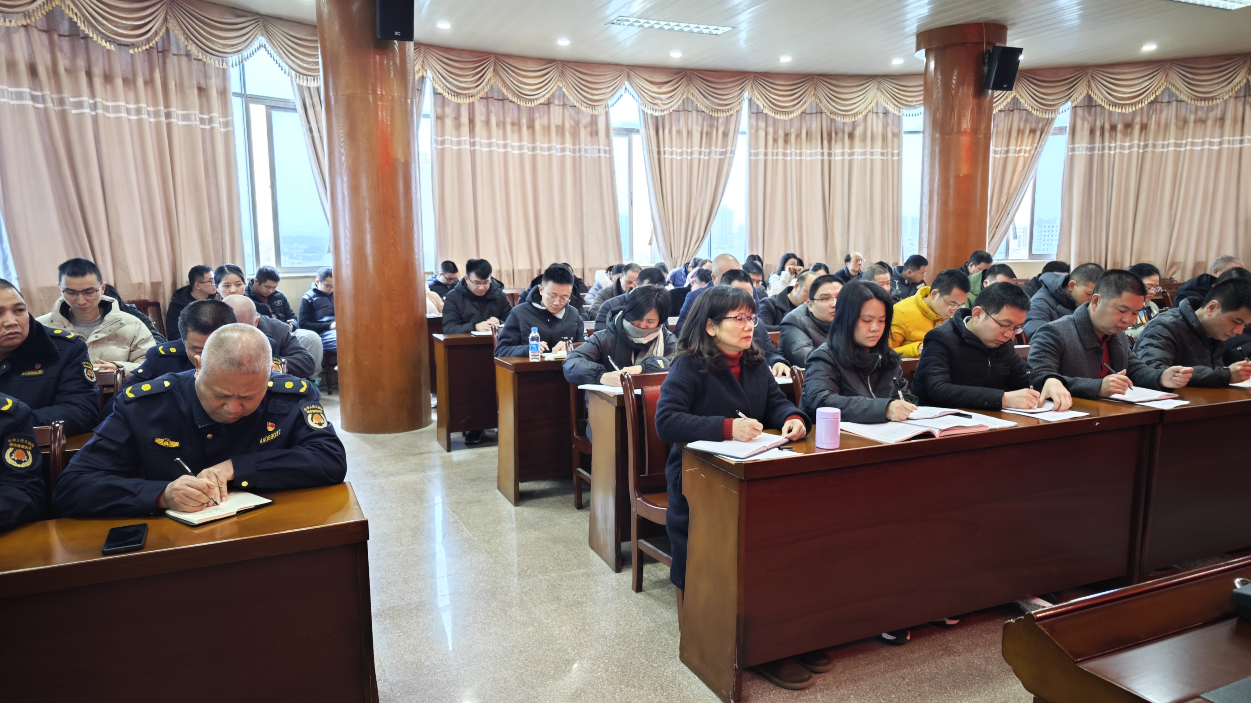 图片2.jpg