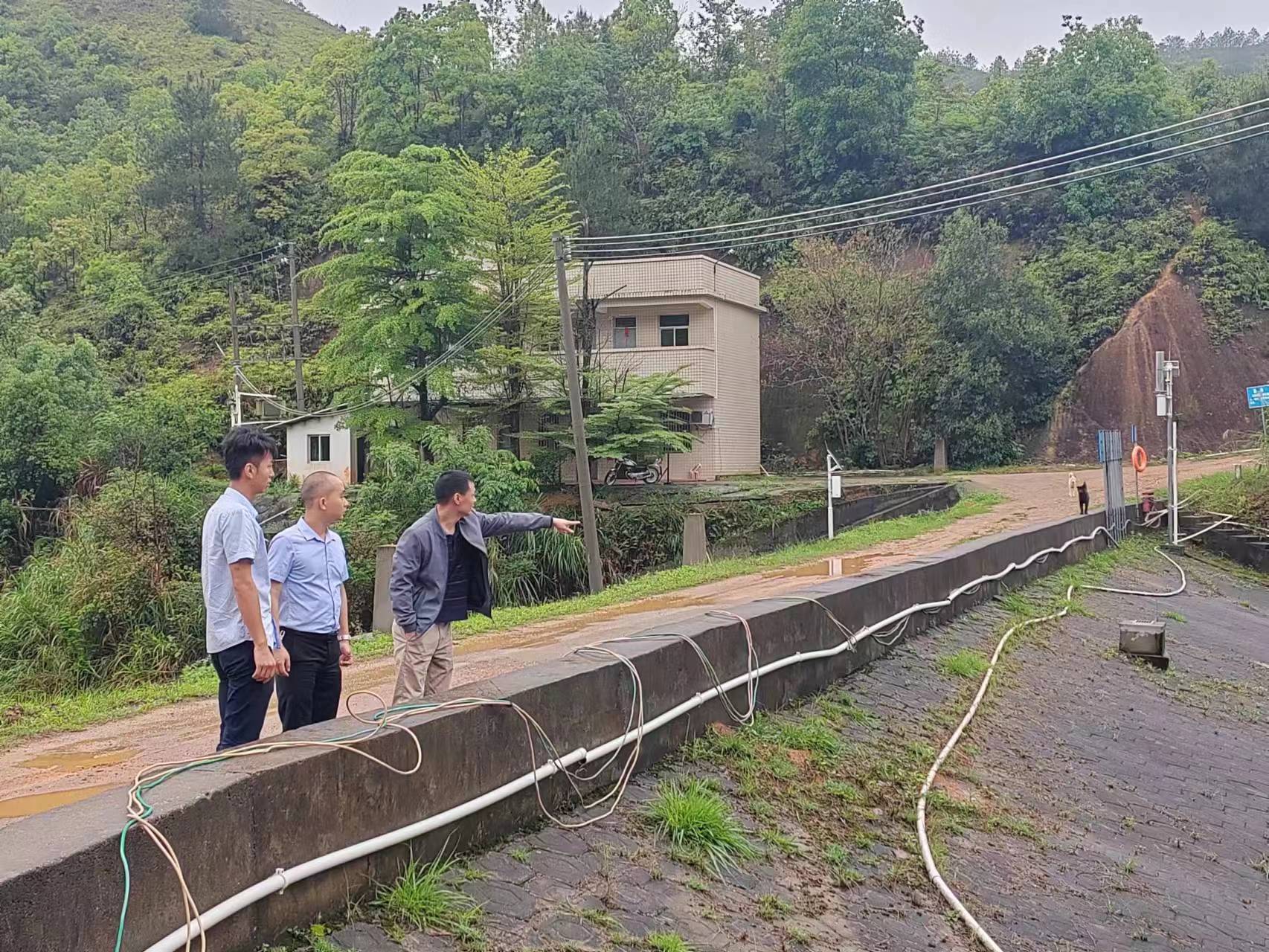 水库.jpg