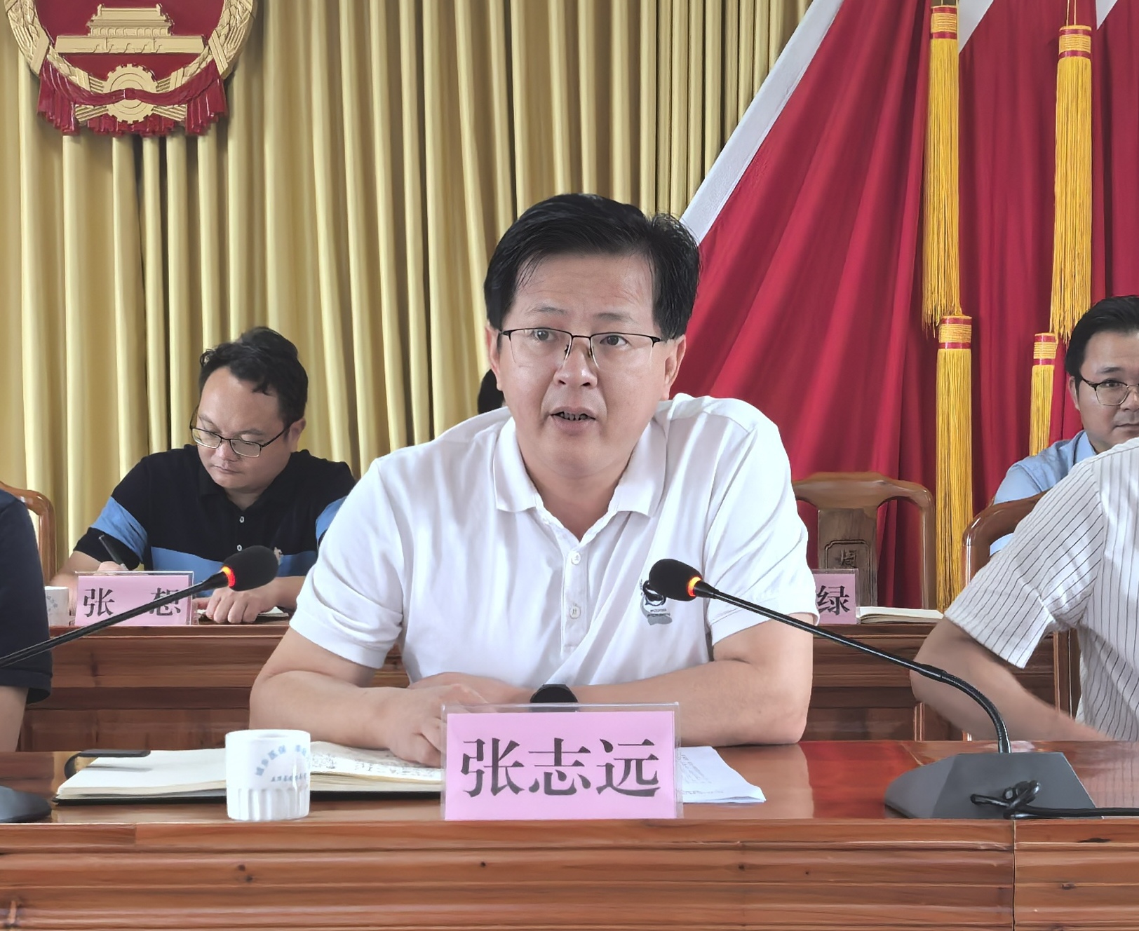 书记图片.jpg