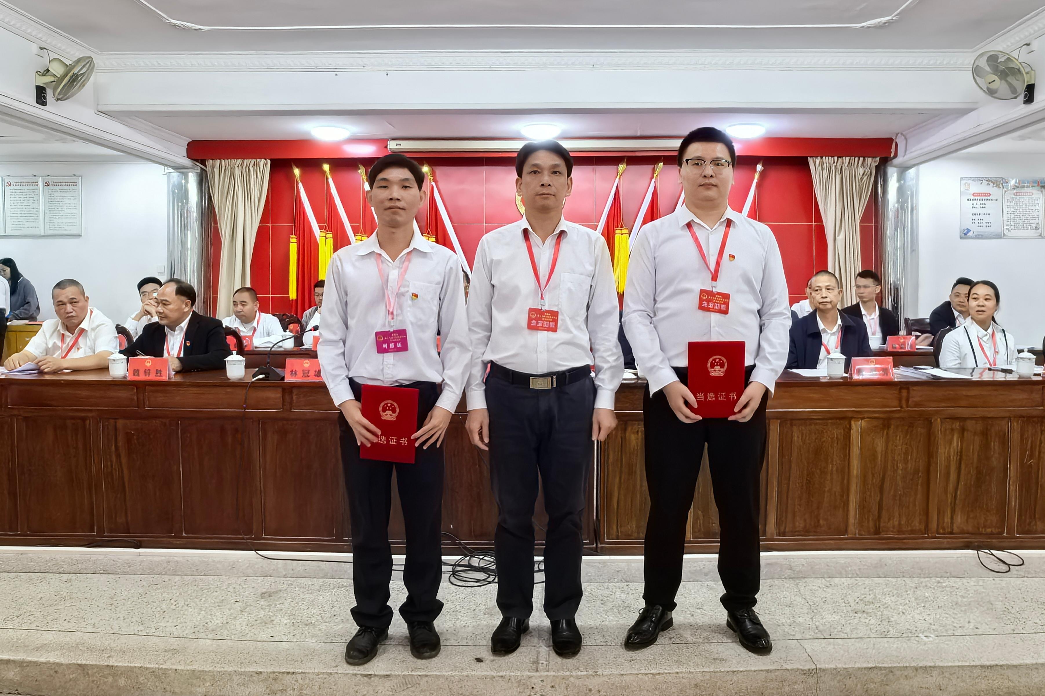 合照.jpg