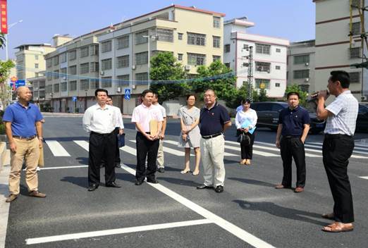 说明: dbbf9c259cc7abc66c7fdf080cecbe2
